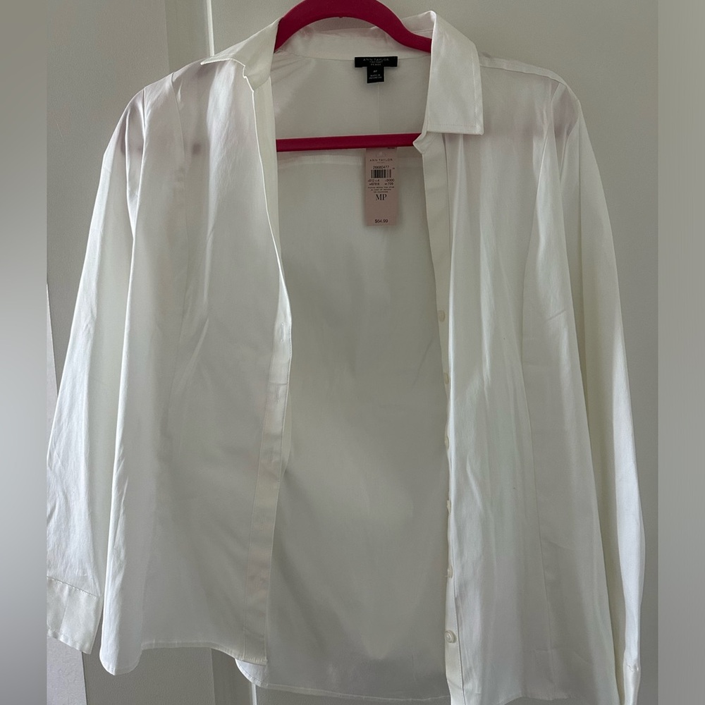 White Ann Taylor button down Tailored shirt